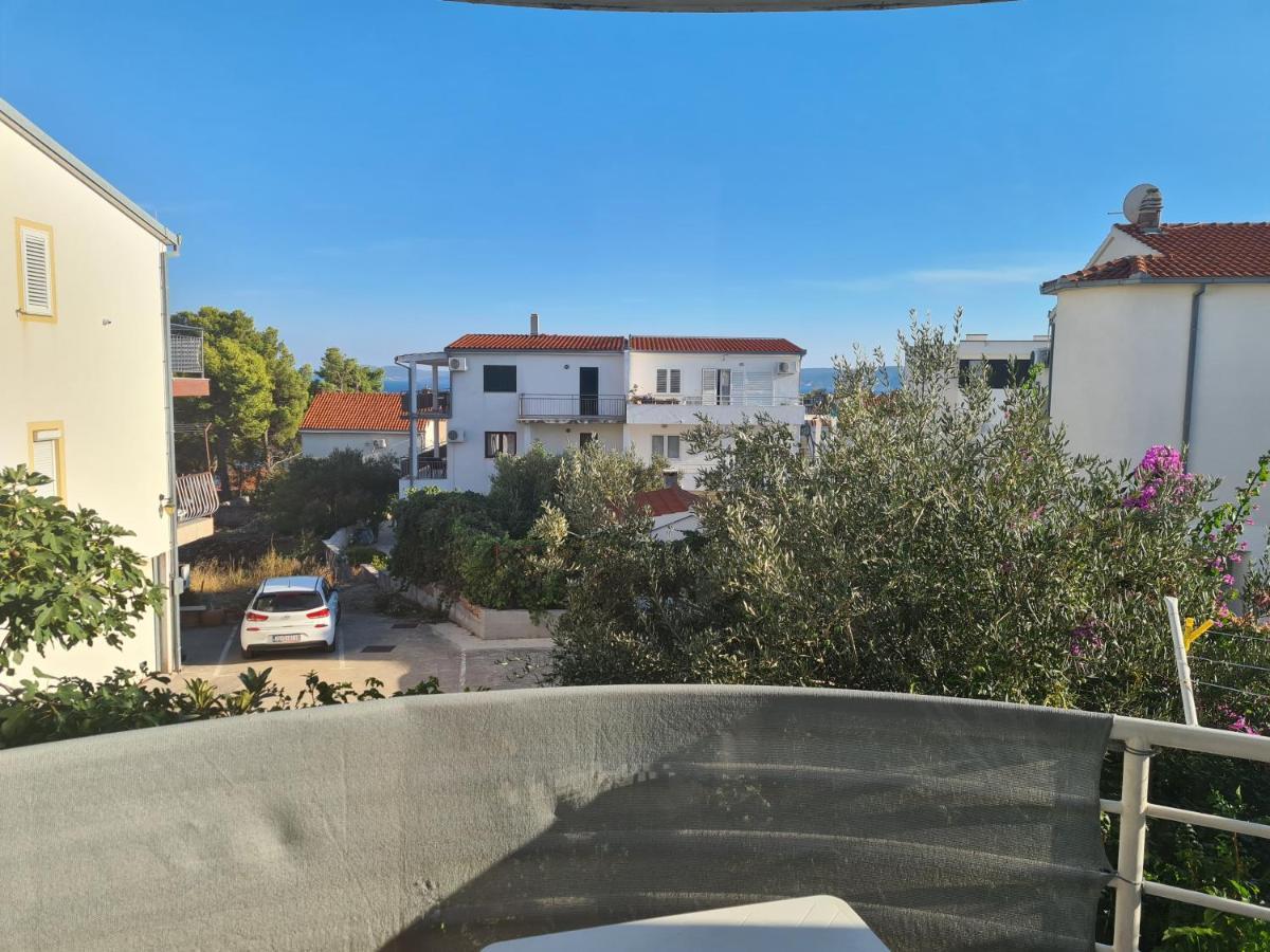 Apartments Niko Trogir Exteriör bild