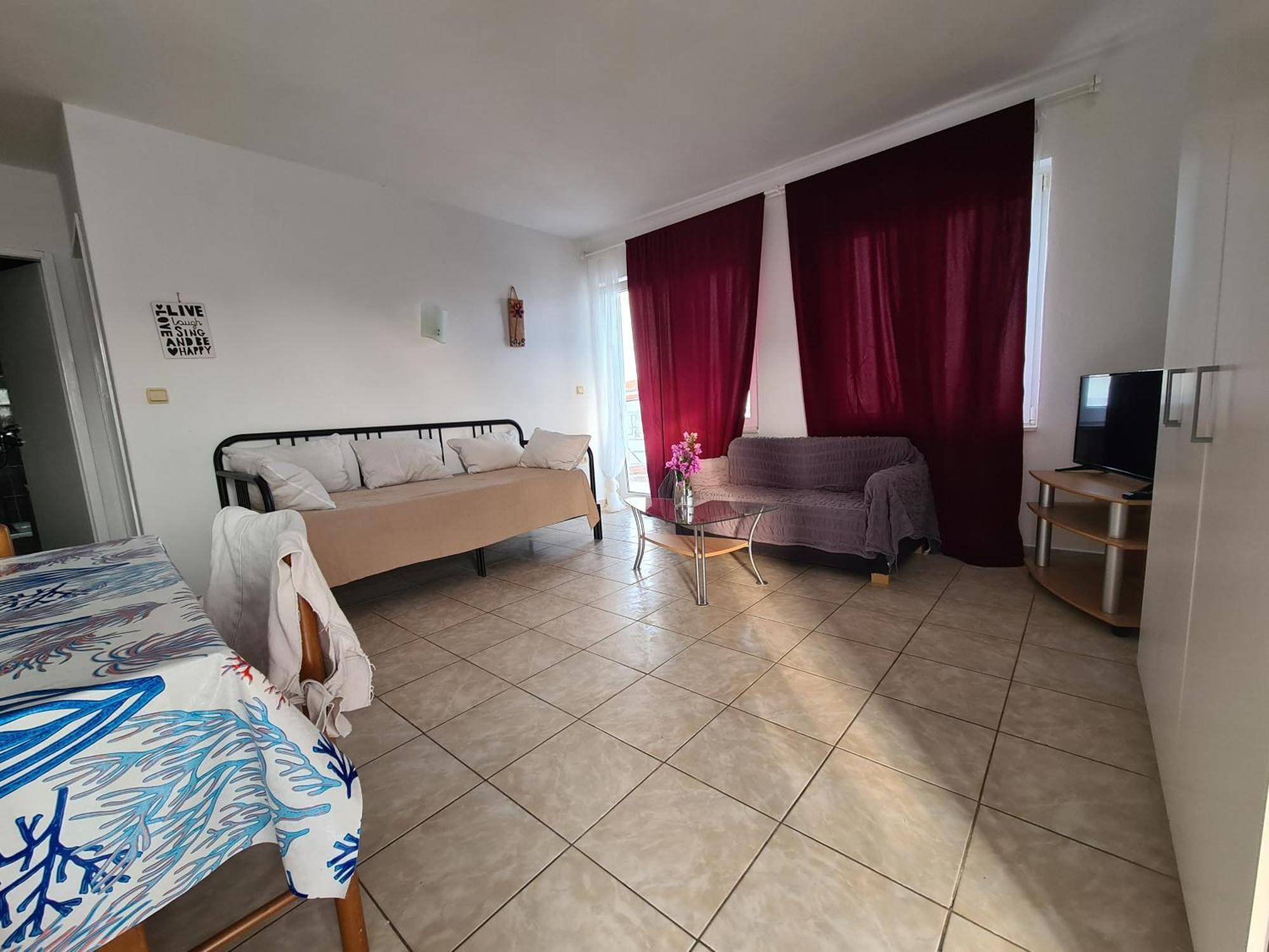 Apartments Niko Trogir Exteriör bild