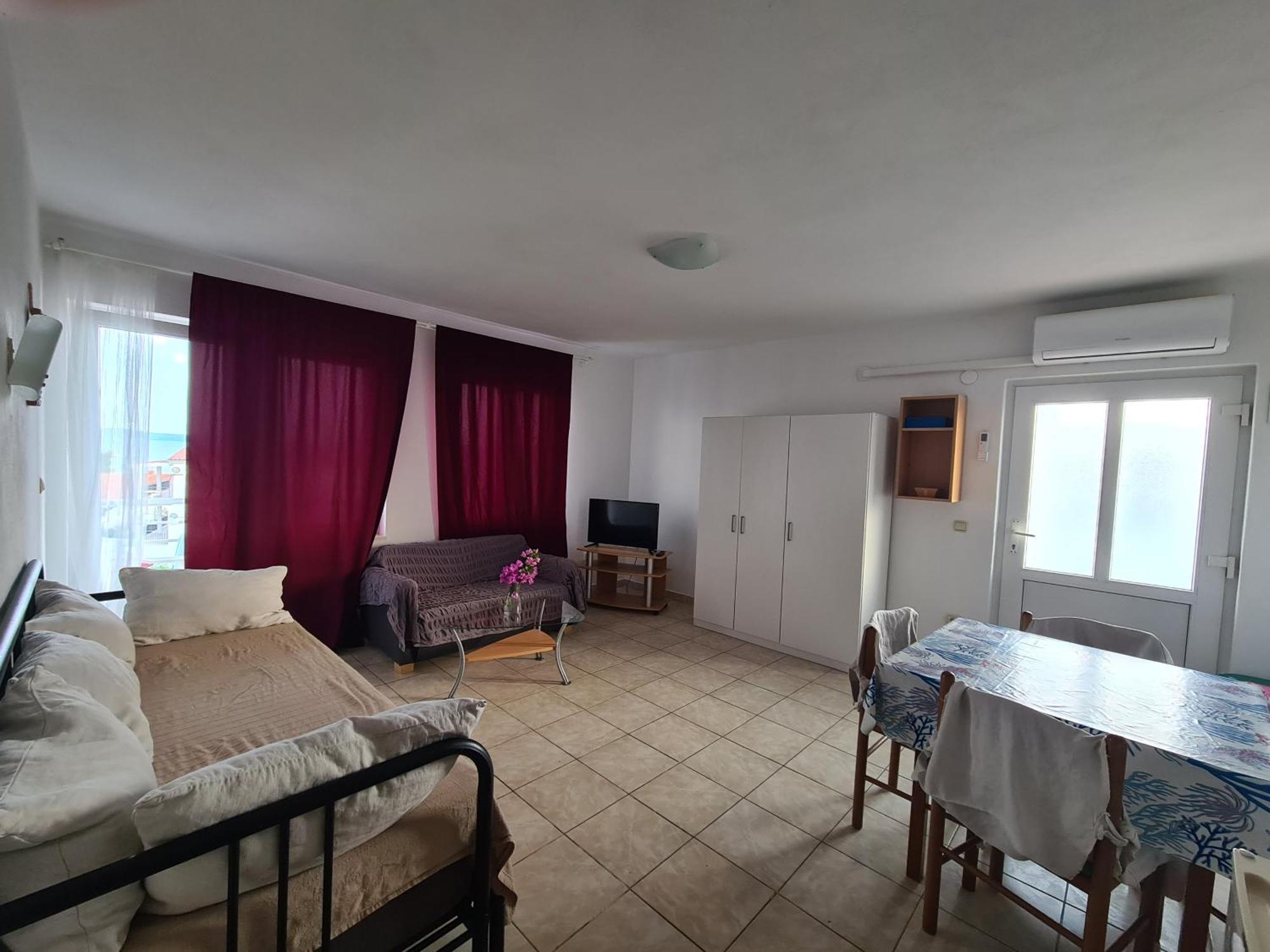 Apartments Niko Trogir Exteriör bild